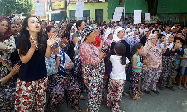 Tire’de kazanan zeytinlikler oldu Tire’de kazanan zeytinlikler oldu