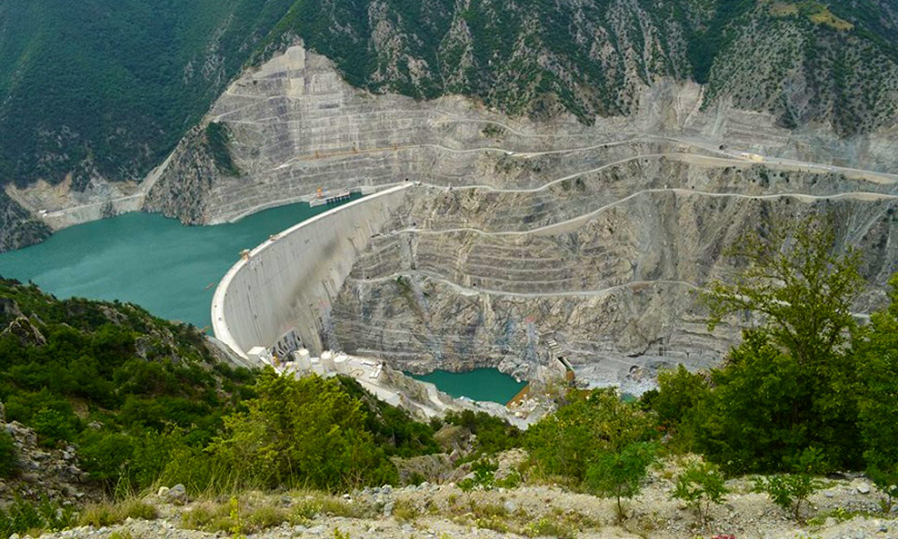 karadeniz-de-hes-cok-sit-yok.jpg