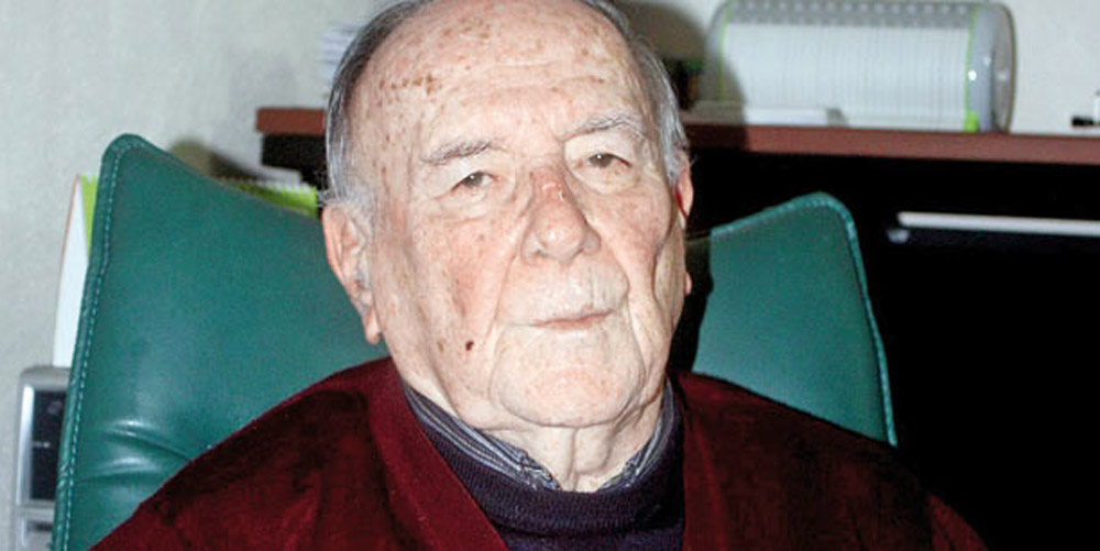 turkiye-den-bir-ahmet-isvan-gecti1.jpg